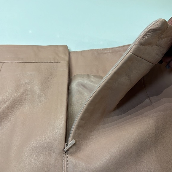 Baby Pink 100% lamb leather mini skirt - Picture 6 of 10